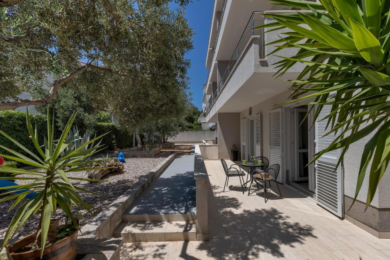Marinero Apartment Макарска Екстериор снимка