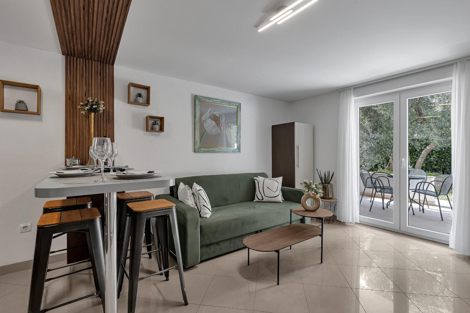 Marinero Apartment Макарска Екстериор снимка